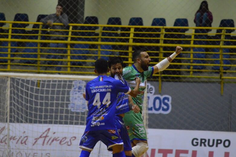 Com hat-trick de Keké, São Carlos vence o Joaçaba e se recupera na Liga Nacional - Crédito: Maicon Reis