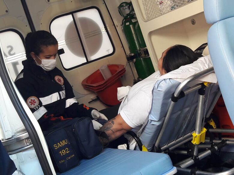 Ônibus atropela mulher na 15 de Novembro - Crédito: Maycon Maximino