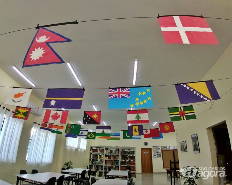 Biblioteca Municipal de Ibaté recebe exposição “Bandeiras Curiosas” - Crédito: Divulgação