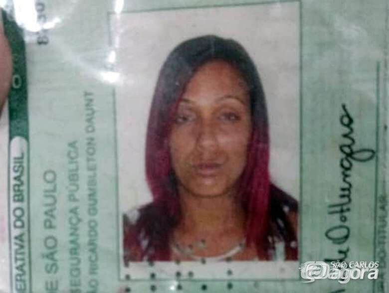Mulher que foi esfaqueada por adolescente está internada em estado grave - Crédito: São Carlos Agora