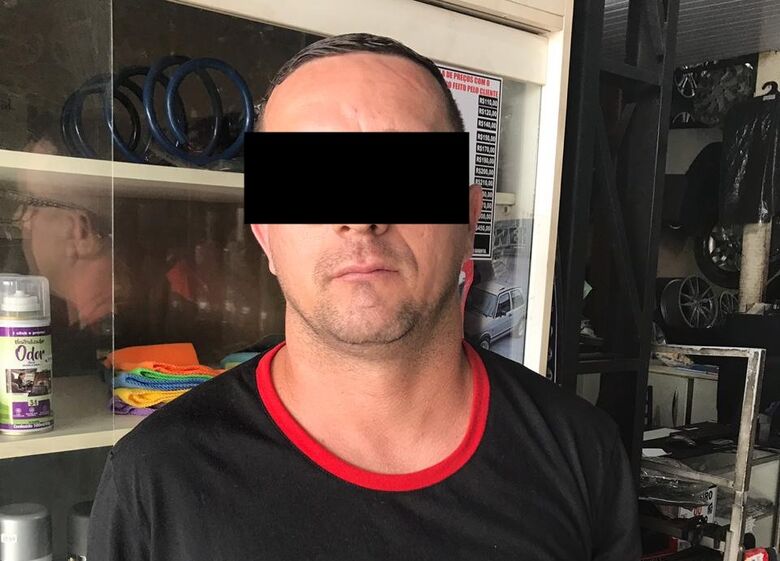 DISE prende em Rio Claro acusado de comandar o tráfico de drogas no CDHU - Crédito: Divulgação/Polícia Civil