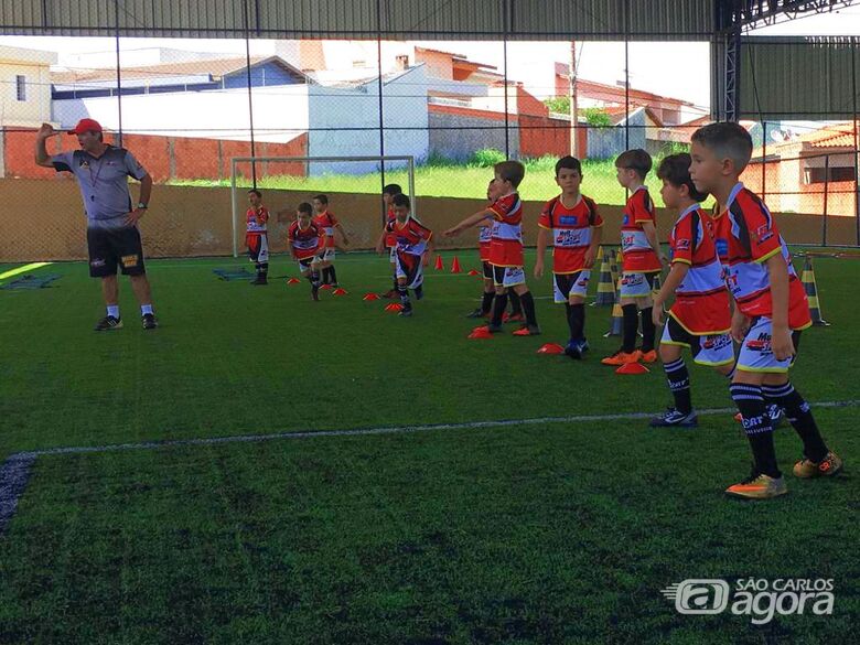 Equipes baby foot da Mult Sport treinam de olho no Campeonato Interno - Crédito: Divulgação