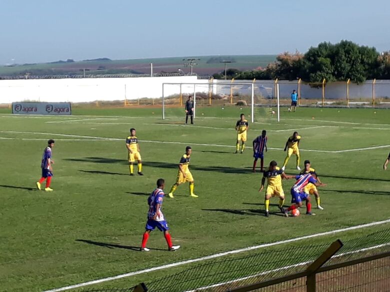 Sub17 vence Grêmio Sãocarlense. Sub15 e sub20 são derrotados - Crédito: Divulgação