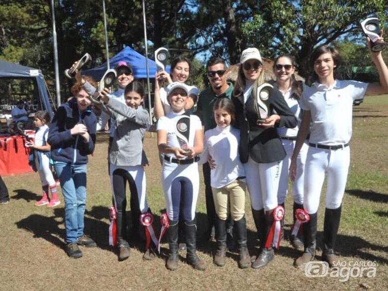 Hipismo são-carlense aumenta galeria títulos ao conquistar pódios em Ribeirão Preto - Crédito: Divulgação