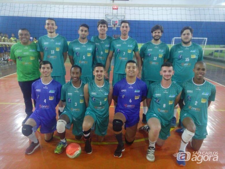 Vôlei masculino de São Carlos busca a reabilitação na APV - Crédito: Marcos Escrivani