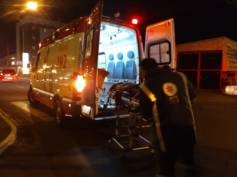 Idoso sofre ferimentos após ser atropelado em cruzamento - Crédito: Luciano Lopes