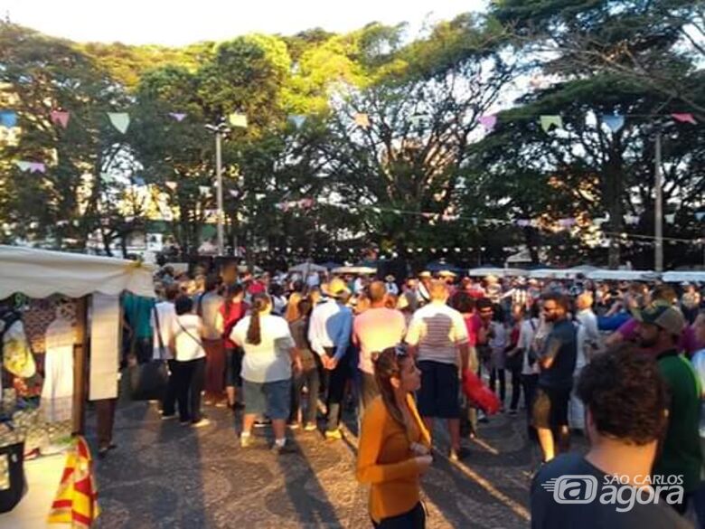 Feira de Economia Solidária da Praça 15 realiza 3ª Festa Julina no domingo - Crédito: Divulgação