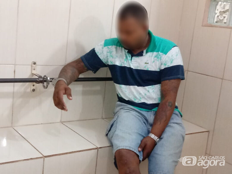 PM prende homem por tráfico de drogas no Santa Angelina - 