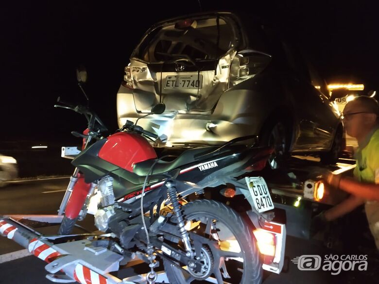 Motociclista perde controle e acidente gera engavetamento na rodovia Washington Luiz - Crédito: Luciano Lopes/São Carlos Agora