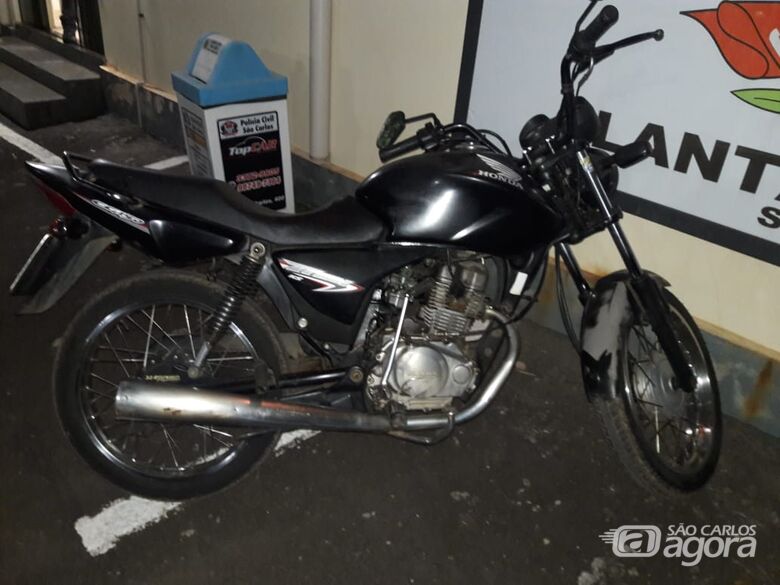 Jovem é detido com moto furtada em Ibaté - Crédito: São Carlos Agora