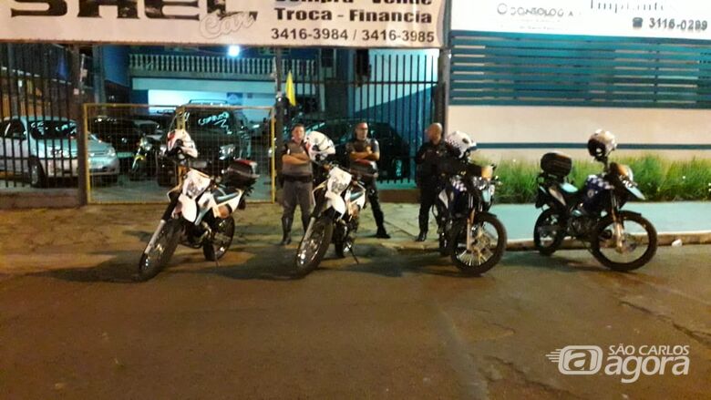 Guarda Municipal, Polícia Militar e agentes de trânsito realizam operação na Rua Larga - Crédito: Divulgação