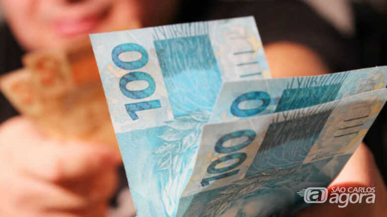 Pagamento da primeira parcela do 13º dos aposentados começa em agosto -