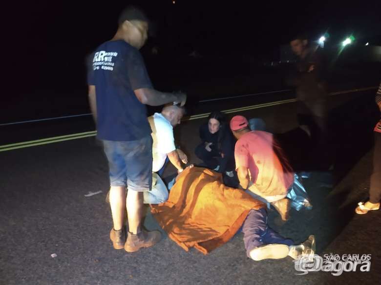 Morre homem que foi atropelado por carro na SP-215 -