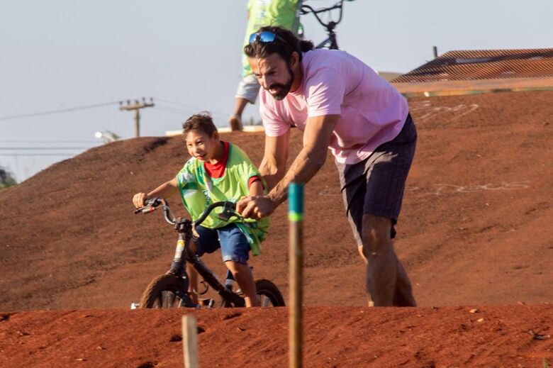 Festa no Botafogo comemora um ano da pista de bicicross - Crédito: Flor Carrizo