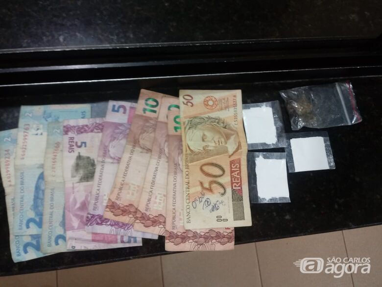 PM de Ibaté encontra drogas em Saveiro no Jardim Icaraí - Crédito: Luciano Lopes
