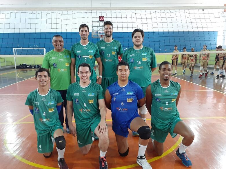 São Carlos vence com autoridade e mantém chances de classificação na APV - Crédito: Marcos Escrivani
