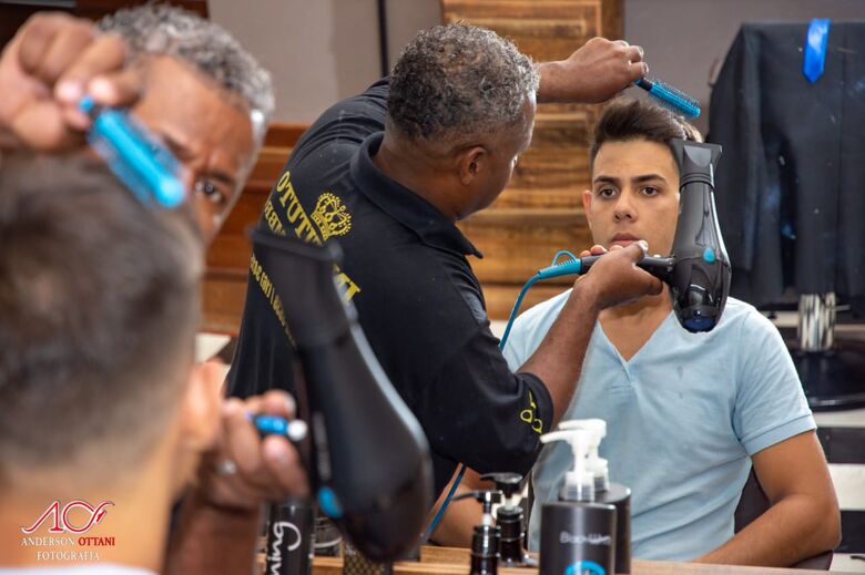Instituto e Barbearia 7 de Setembro comemora a Independência do Brasil com descontos para clientes e alunos - Crédito: Barbearia 7 de Setembro