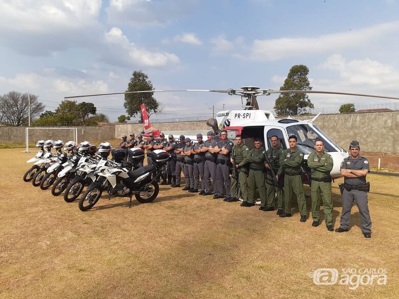 PM realiza operação com apoio do helicóptero Águia no CDHU e assentamento sem terra - Crédito: Divulgação/PM