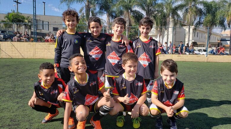 Interno Mult Sport: Versace Modas vence e assume ponta da tabela - Crédito: Divulgação