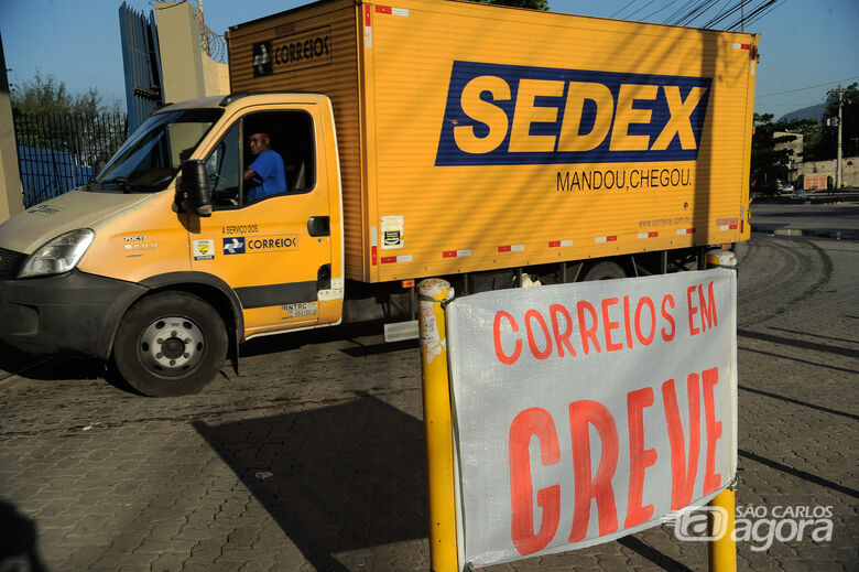 Por melhores salários, servidores dos Correios paralisam atividades - Crédito: Arquivo/SCA