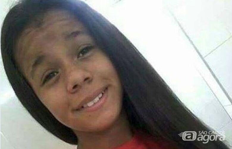 Ossada encontrada pode ser de adolescente desaparecida desde 2018 em Porto Ferreira - Crédito: Arquivo Pessoal e Divulgação Polícia Civil