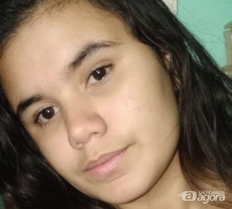 Adolescente de 16 anos desaparece após sair da escola Jesuíno de Arruda - Crédito: Arquivo Pessoal