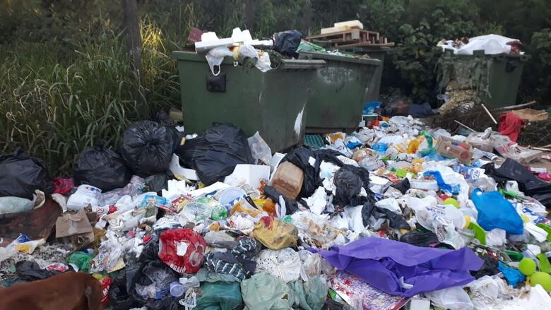Cartão postal do Aracê de Santo Antonio é “um monte de lixo”, denunciam moradores - Crédito: Divulgação