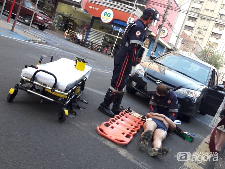 Desatenção causa atropelamento no centro de São Carlos - Crédito: Maycon Maximino