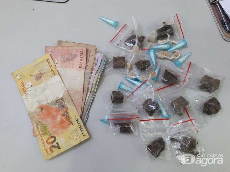 Adolescente é flagrado com maconha, cocaína e crack no Aracy 2 - Crédito: Maycon Maximino