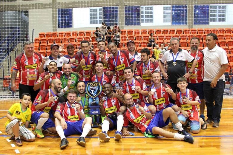 Em busca do ‘bi’, São Carlos Futsal encara Araraquara na estreia da Copa Record - Crédito: Marcos Escrivani