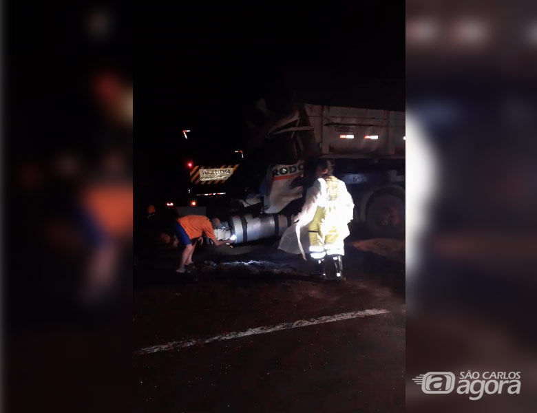 Vídeo mostra movimentação logo após acidente que matou motorista na SP-318 - Crédito: Reprodução