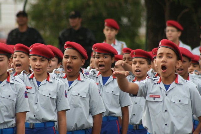 Airton García oficializa pedido de uma Escola Cívico-Militar e São Carlos poderá receber R$ 1 milhão por ano - Crédito: Divulgação