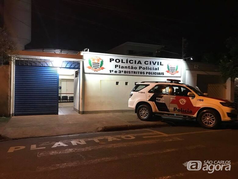 Durante assalto, mulher é alvo de ‘bala perdida’ - Crédito: Araraquara 24 Horas