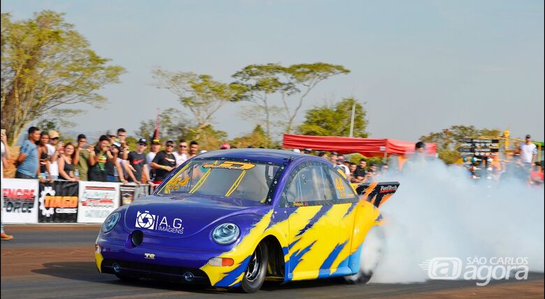 Os motores vão roncar alto na Arrancada dos Amigos - Crédito: Divulgação