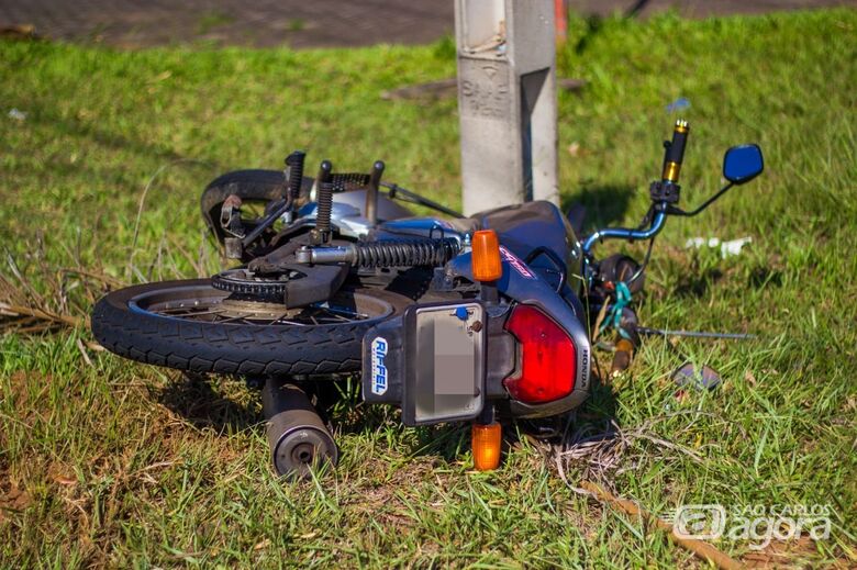 Motociclista sofre ferimentos após colisão no Santa Felícia - Crédito: Marco Lúcio