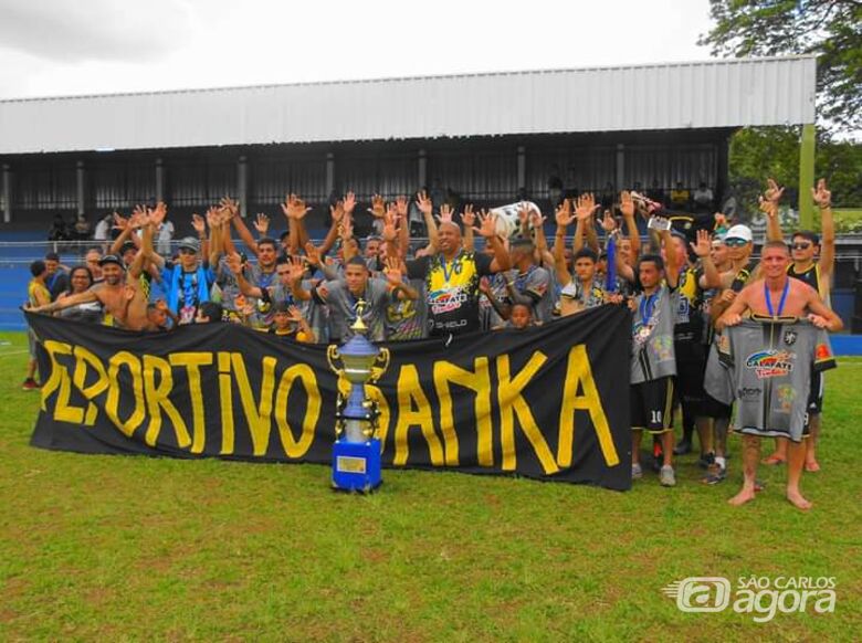 Deportivo Sanka supera Zavaglia e levanta o caneco do Varzeano - Crédito: Divulgação