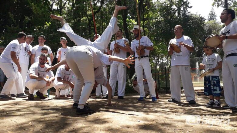 Vereador Malabim apoia e prestigia a 1ª Semana da Capoeira de São Carlos - “Capoeira de Mãos Dadas” - Crédito: Divulgação