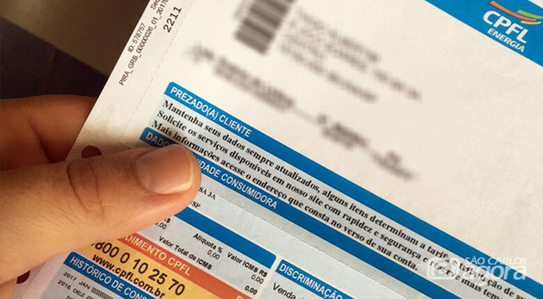 Consumidor deve ficar atento a cobranças indevidas na conta de energia -