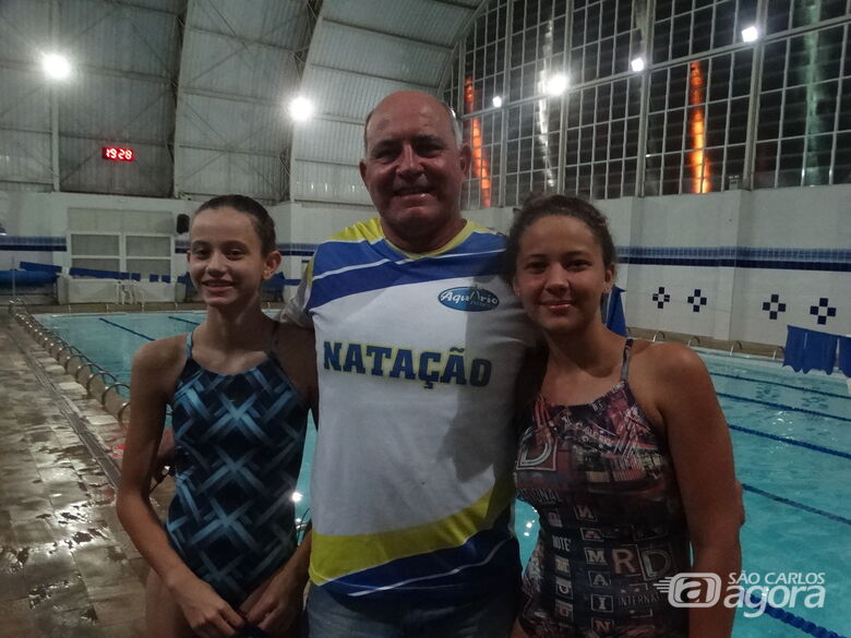 Mirella e Giovana tem os principais desafios na natação em 2019 - Crédito: Marcos Escrivani