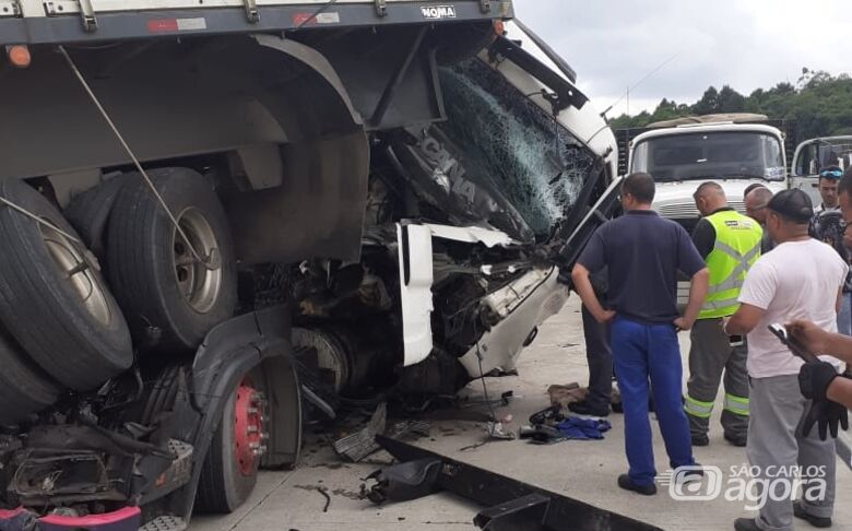 Acidente envolvendo três caminhões deixa uma pessoa morta no Rodoanel - Crédito: Divulgação