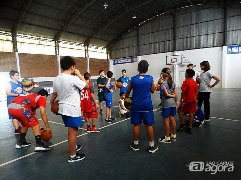 Semana começa com abertura de festival de basquete - Crédito: Marcos Escrivani