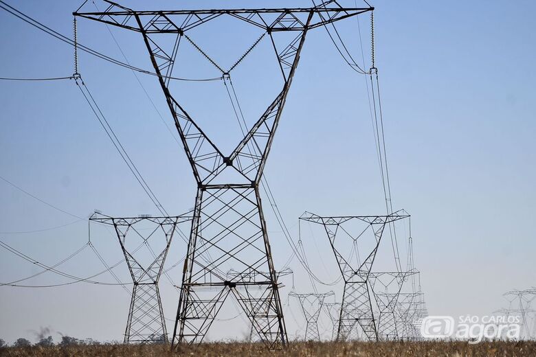 Conta de luz ficará mais barata em dezembro - Crédito: Marcello Casal jr/Agência Brasil