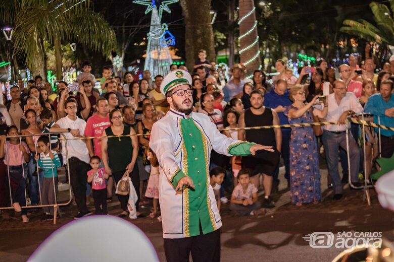 Prefeitura de Ibaté entrega novo fardamento para a Banda Marcial da cidade - Crédito: Divulgação