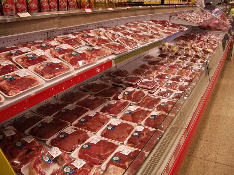 Carne foi um dos ítens que mais teve variação de preço - Crédito: Imagem de Karamo por Pixabay