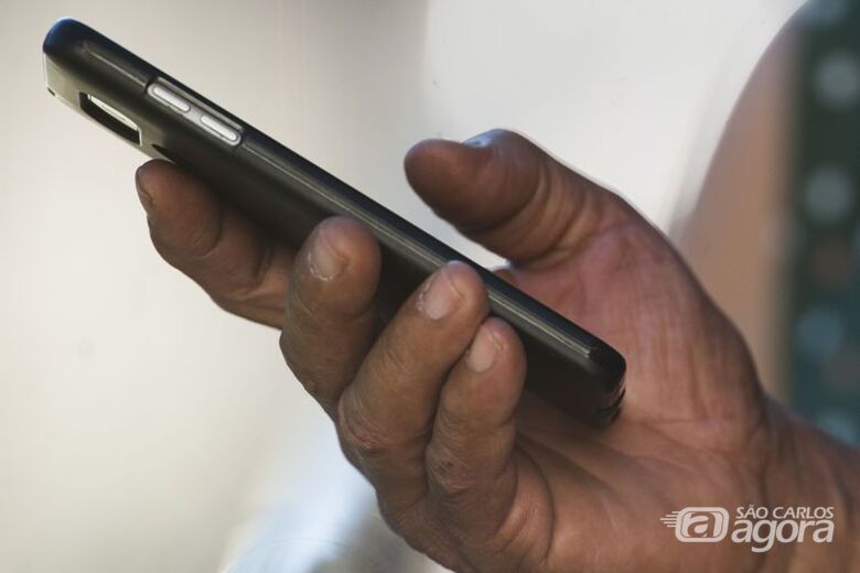 O consumidor que não quiser receber oferta de empréstimo consignado deve cadastrar seus telefones fixos e móveis - Marcello Casal Jr/Agência Brasi -