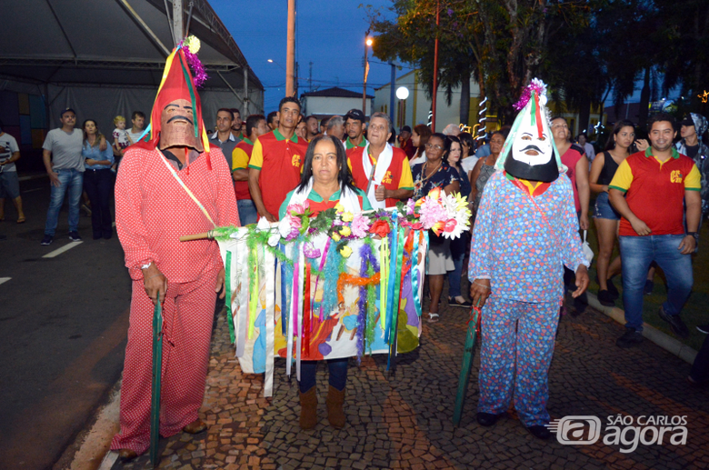 Folia de Reis encerra "Natal de Luzes e Sons Ibaté 2019" na noite desta segunda-feira (06) - Crédito: Divulgação