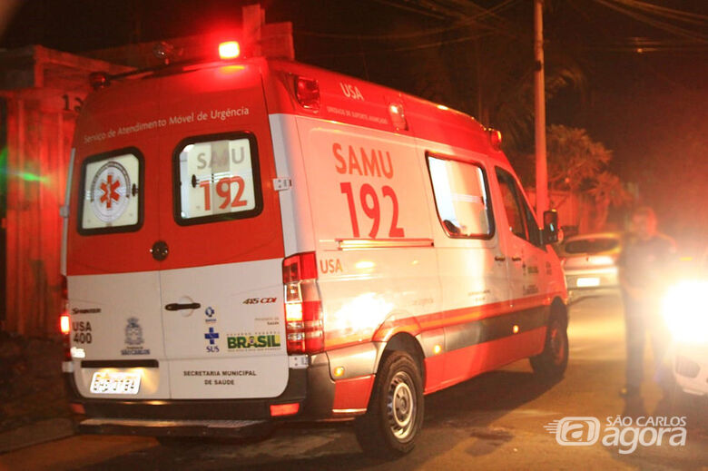 Morador de rua em SP é atacado enquanto dormia e sofre queimaduras -