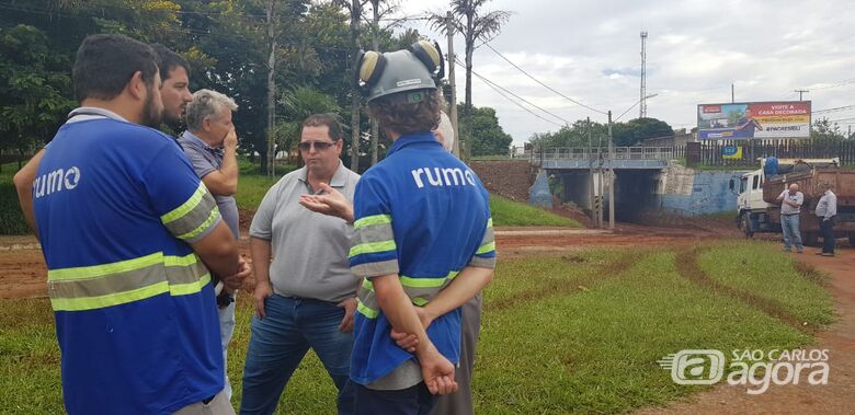 Engenheiros da Rumo afirmam que pontilhão da Praça Itália não teve estrutura danificada - Crédito: Divulgação