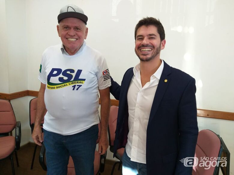 Airton Garcia e Júnior Bozzella (deputado federal): prefeito de São Carlos passa a integrar o PSL - Crédito: São Carlos Agora