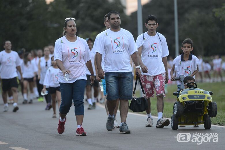 Vinte minutos de caminhada por dia ajudam a prevenir a doença - Crédito: Agência Brasil